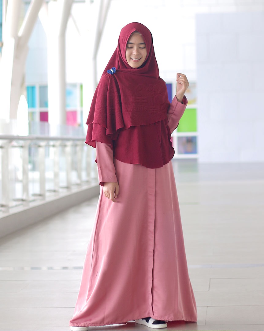 Katalog Hijab Alila (Taat Tanpa Tapi, Hijab dengan yang 